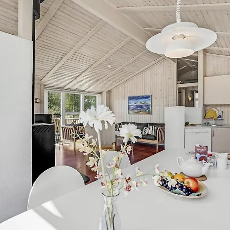 Hébergement de vacances Stunning In Sydals With Sauna